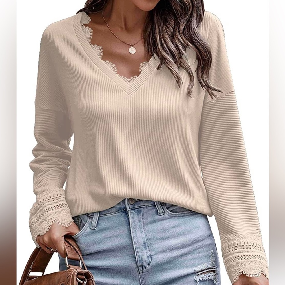 Women’s V-neck Lace Crochet